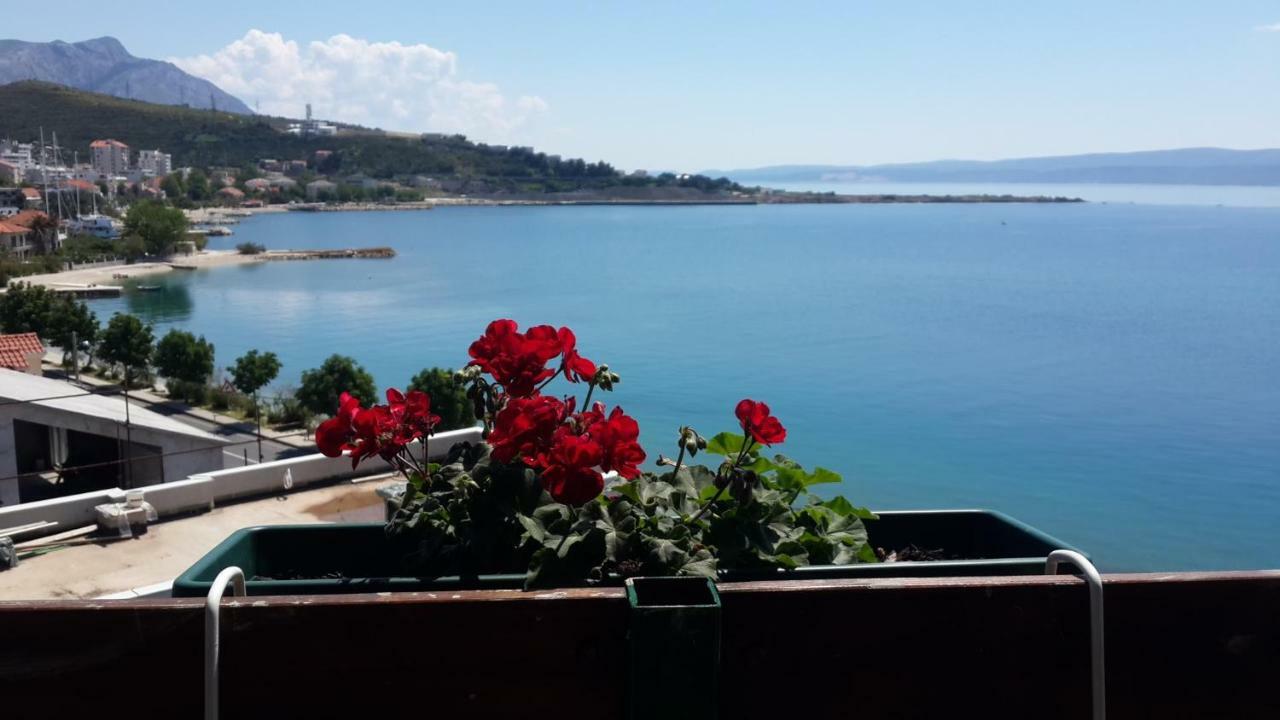 Apartment Bluebay Dugi Rat Exterior foto